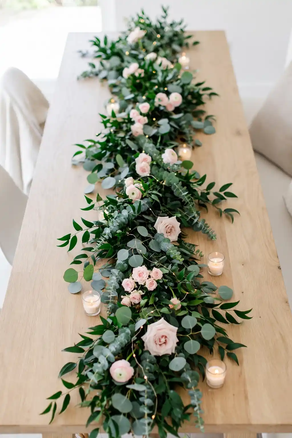 Greenery Garland Runner