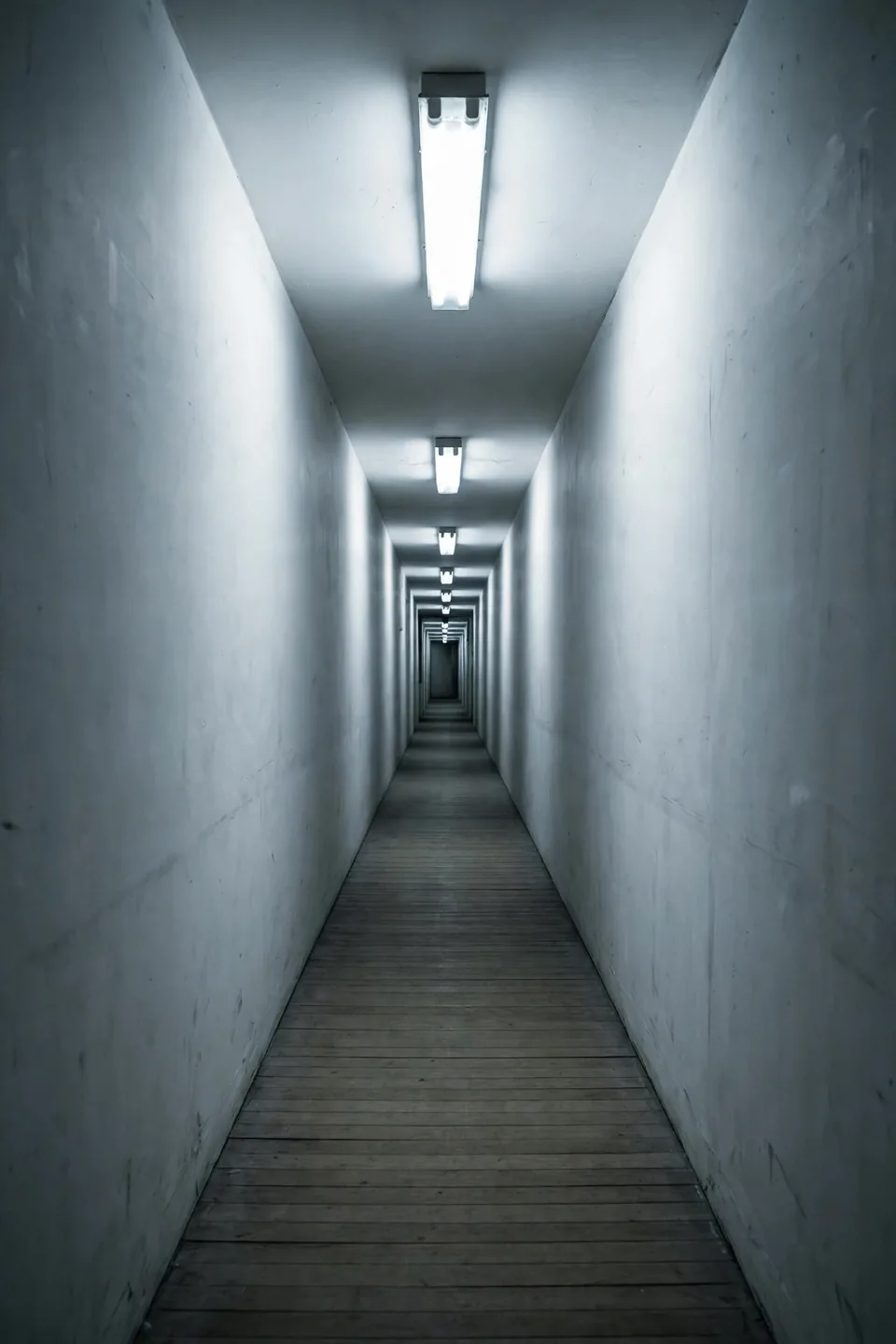Why Long Hallways Feel Like Tunnels