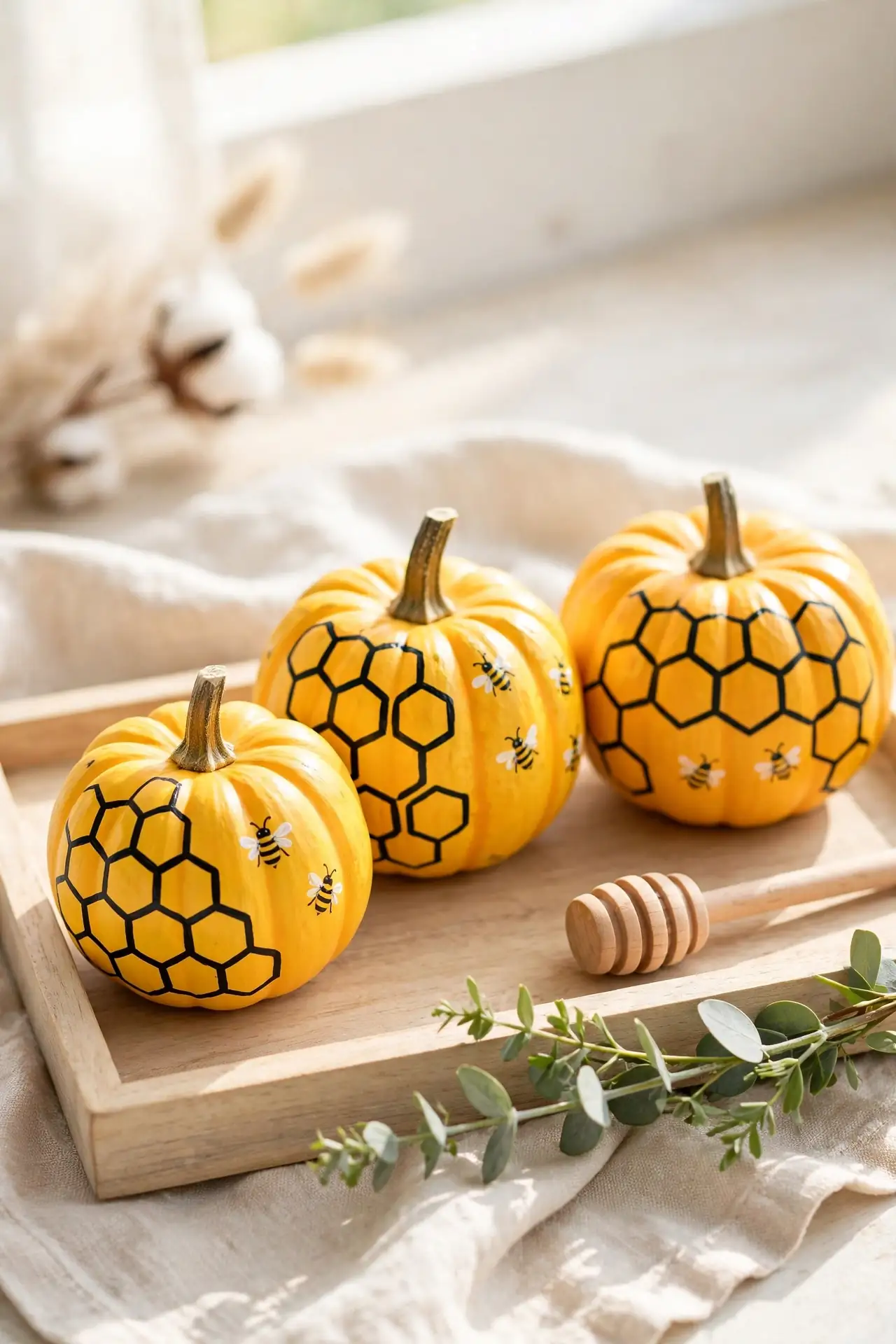 Bee and Honeycomb